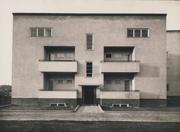 The Other Modern Movement: Architecture, 1920–1970